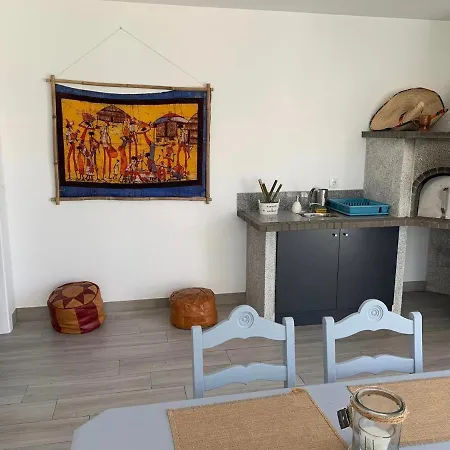 בית נופש Oliver House Poco da Cruz