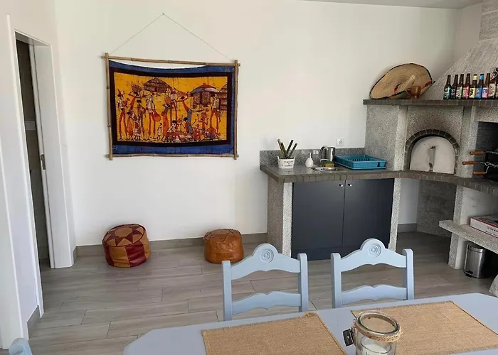 Holiday home Oliver House Poco da Cruz