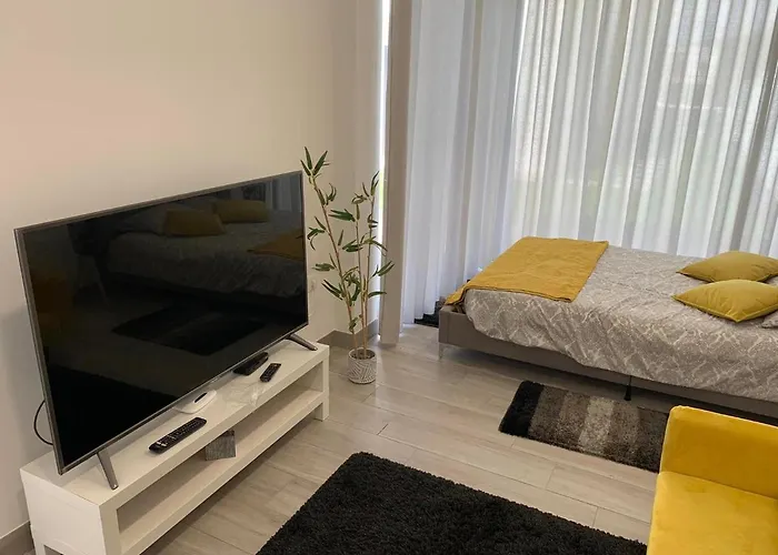 Oliver House Holiday home Poco da Cruz